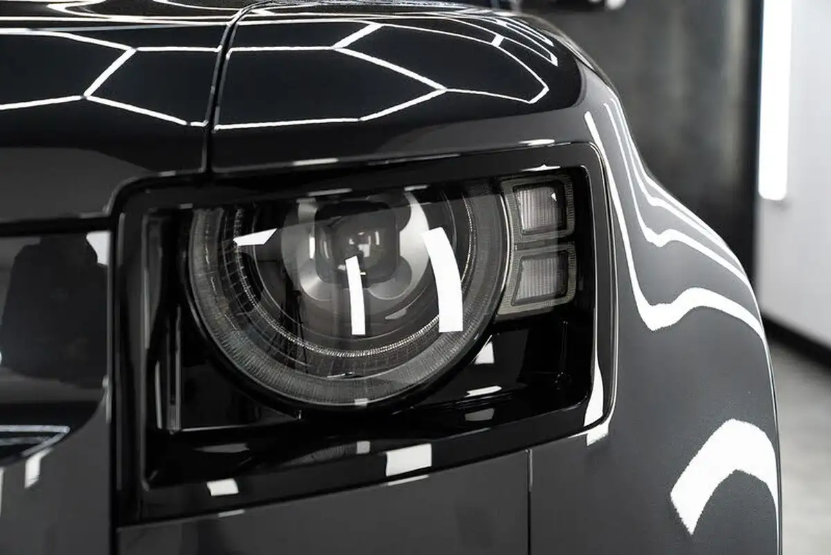2025-land-rover-110-defender-30-d350-hard-top-x-dynamic-hse-110-big-23