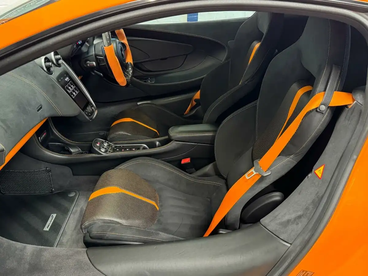 2016-mclaren-570s-38-big-13