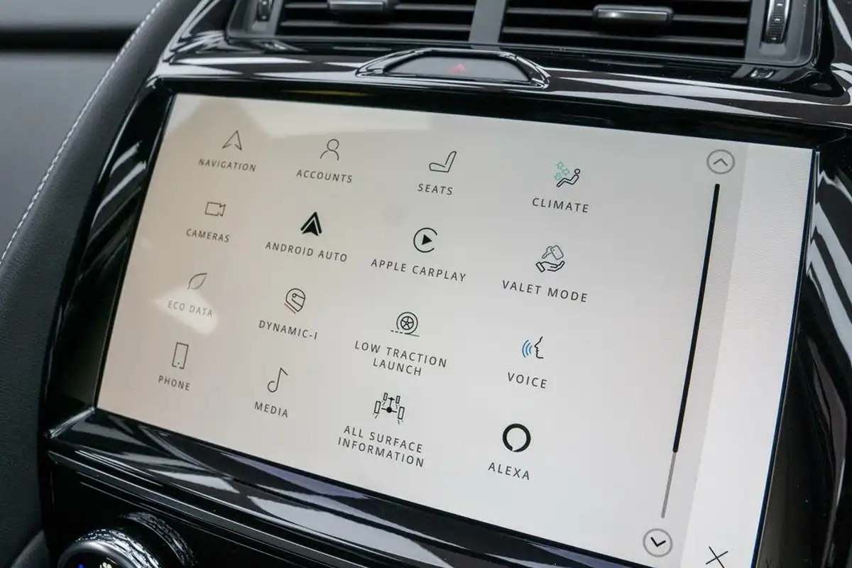 2022-jaguar-e-pace-20-d200-r-dynamic-black-big-22
