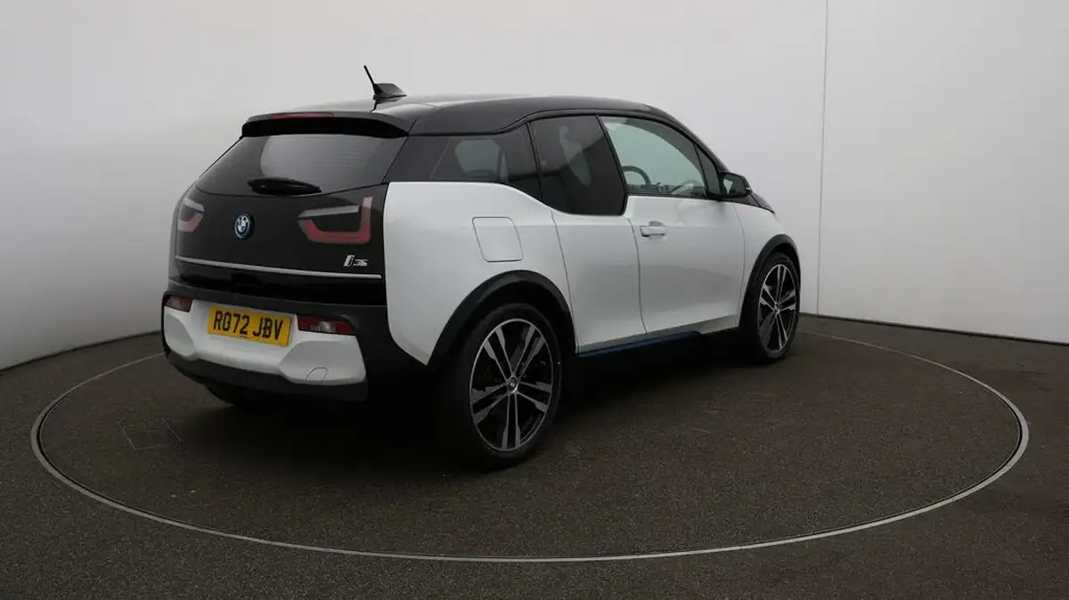 2022-bmw-i3-e-120-ah-s-big-7