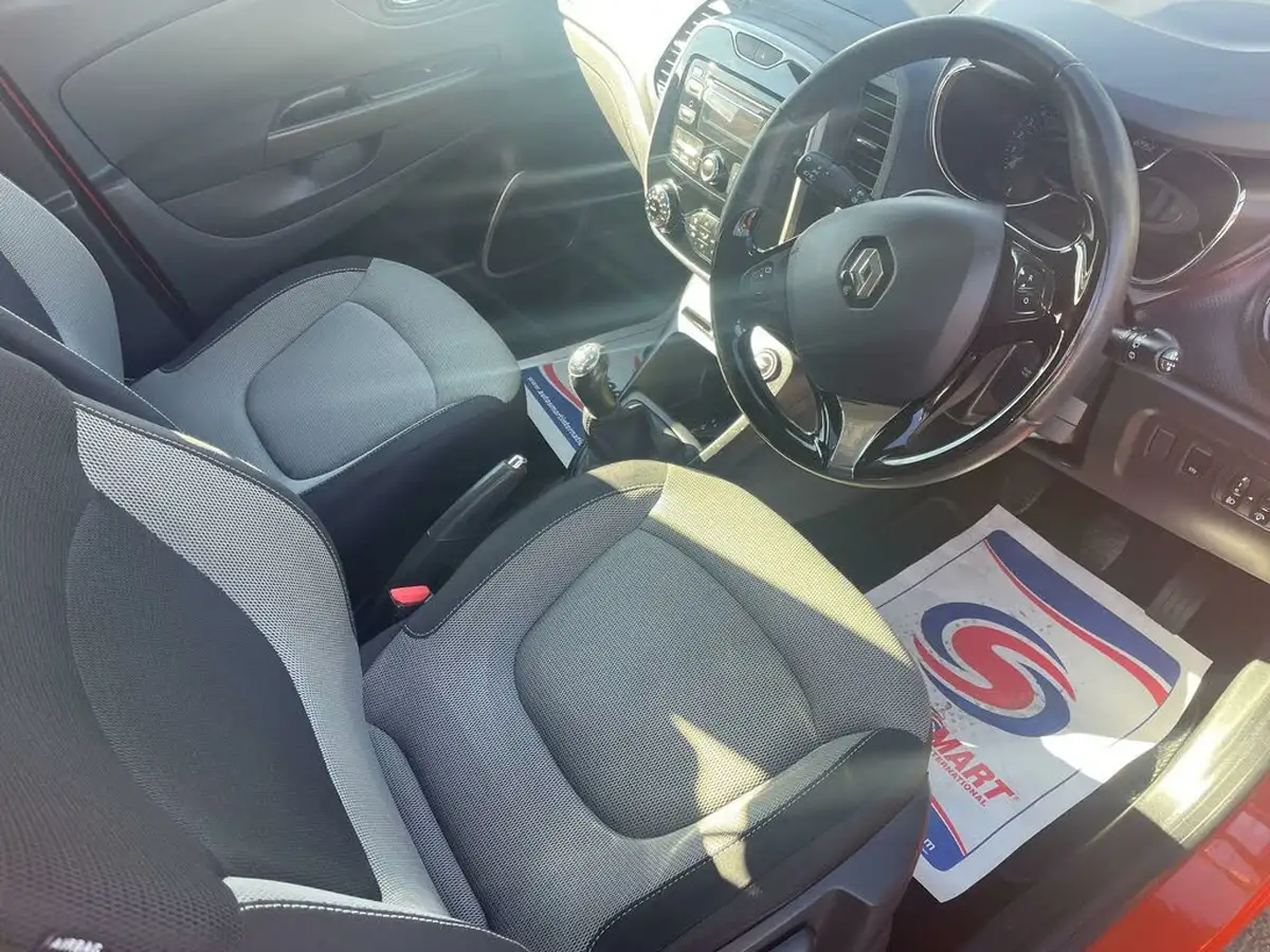2013-renault-captur-09-expression-convenience-pk-big-8