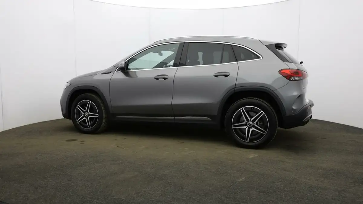 2022-mercedes-benz-eqa-e-eqa-250-amg-line-big-45