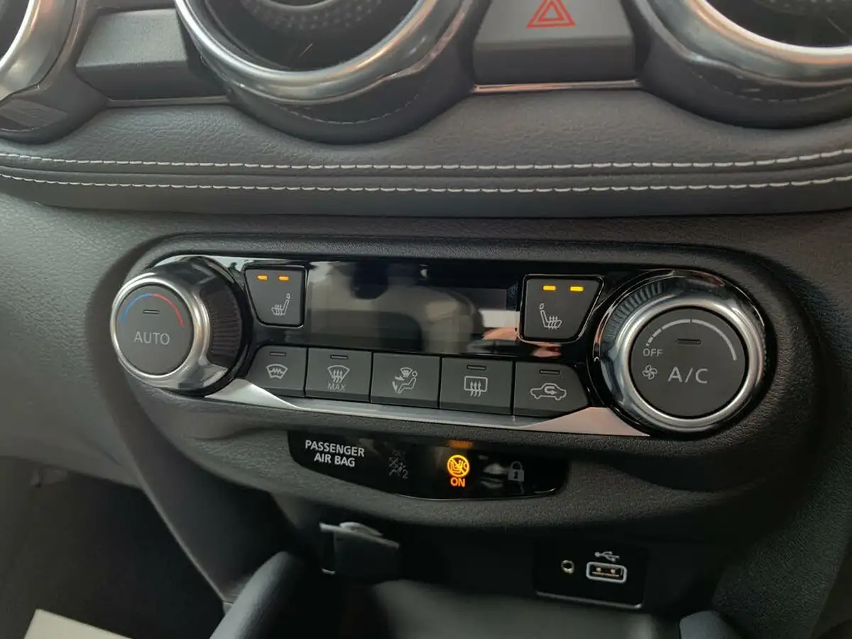 2022-nissan-juke-10-dig-t-tekna-big-32