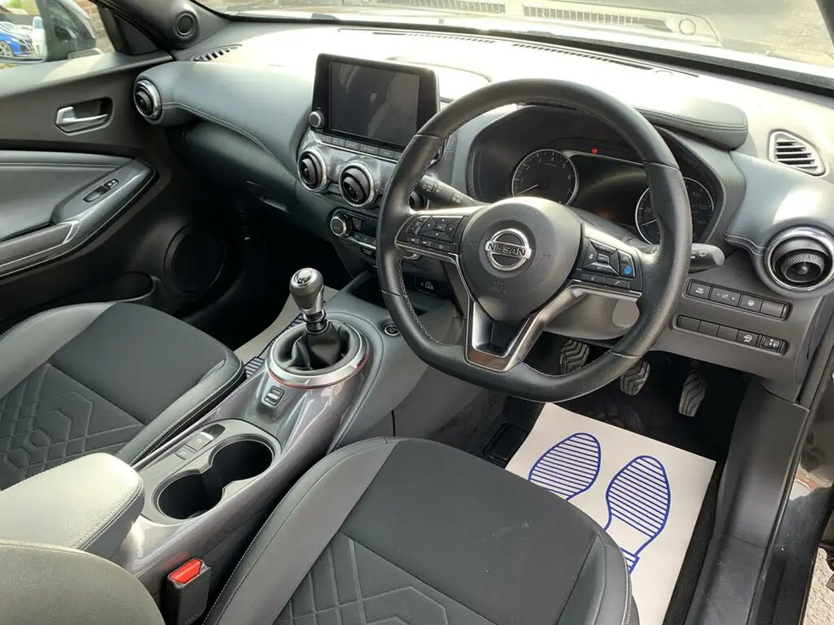 2022-nissan-juke-10-dig-t-tekna-big-8