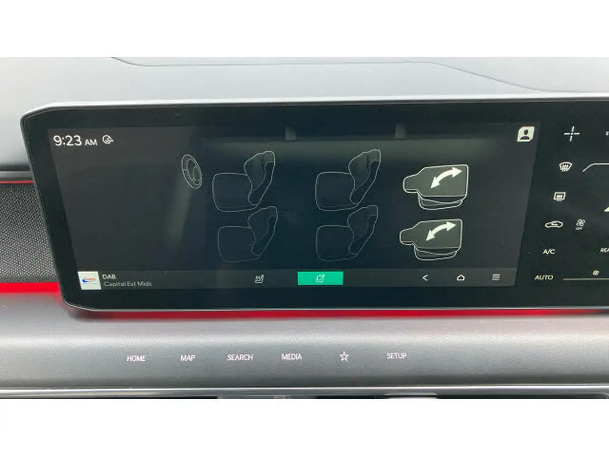 2024-kia-ev9-e-gt-line-s-7-big-40
