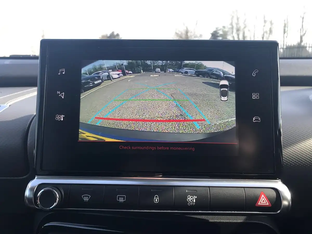 2019-citroen-c4-cactus-12-puretech-flair-130ps-big-18