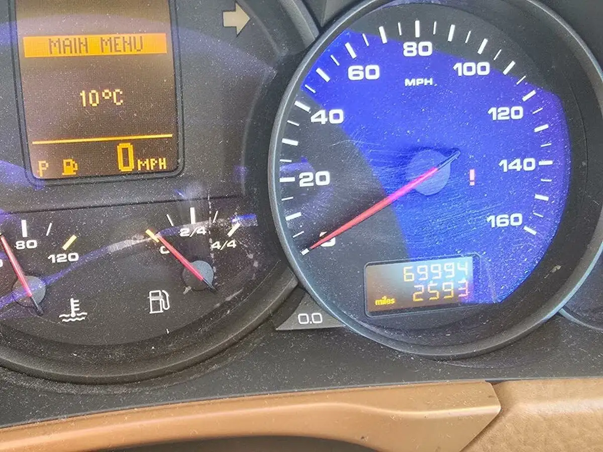 2009-porsche-cayenne-30td-big-9