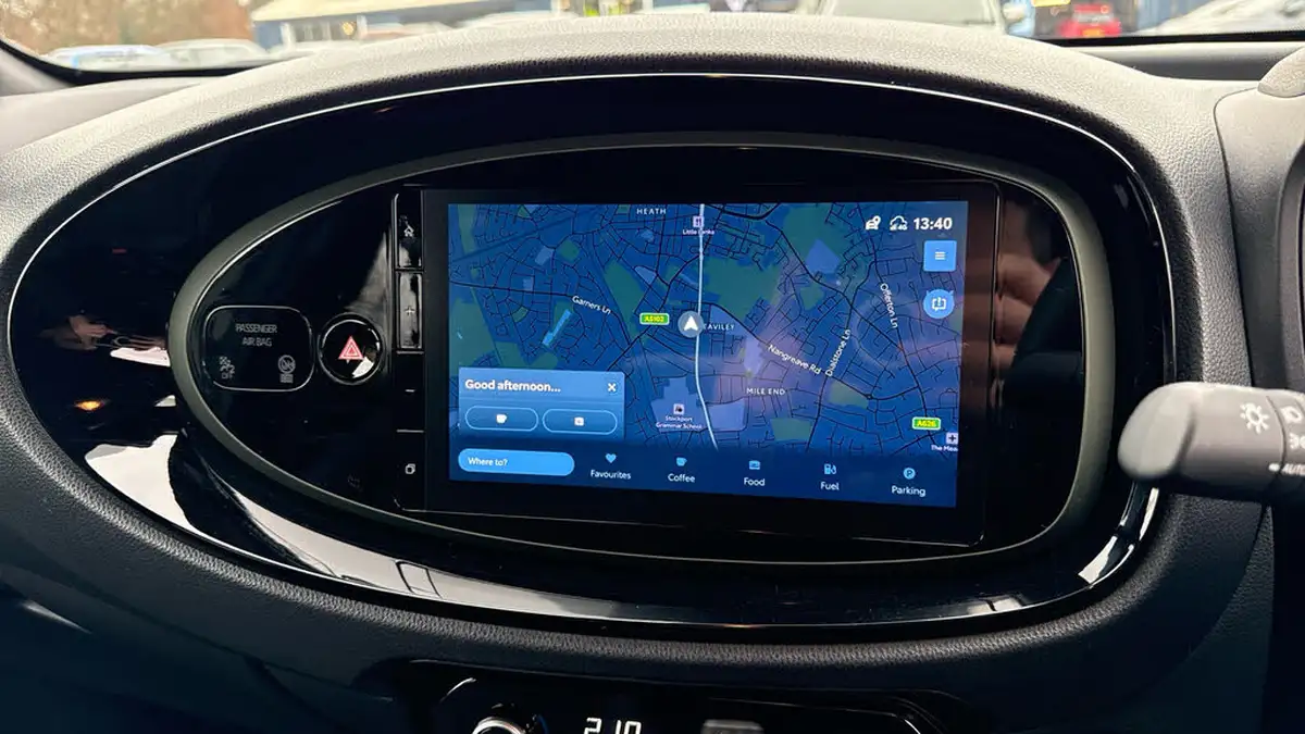 2023-toyota-aygo-x-10-vvt-i-exclusive-big-30