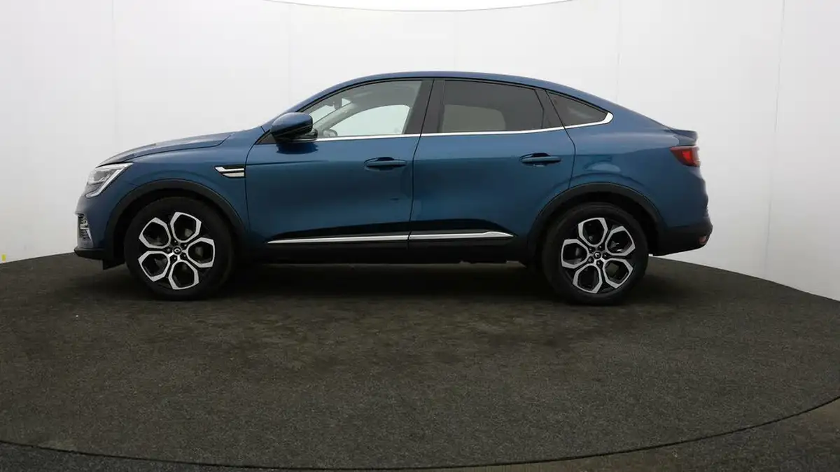2022-renault-arkana-16-s-edition-big-3