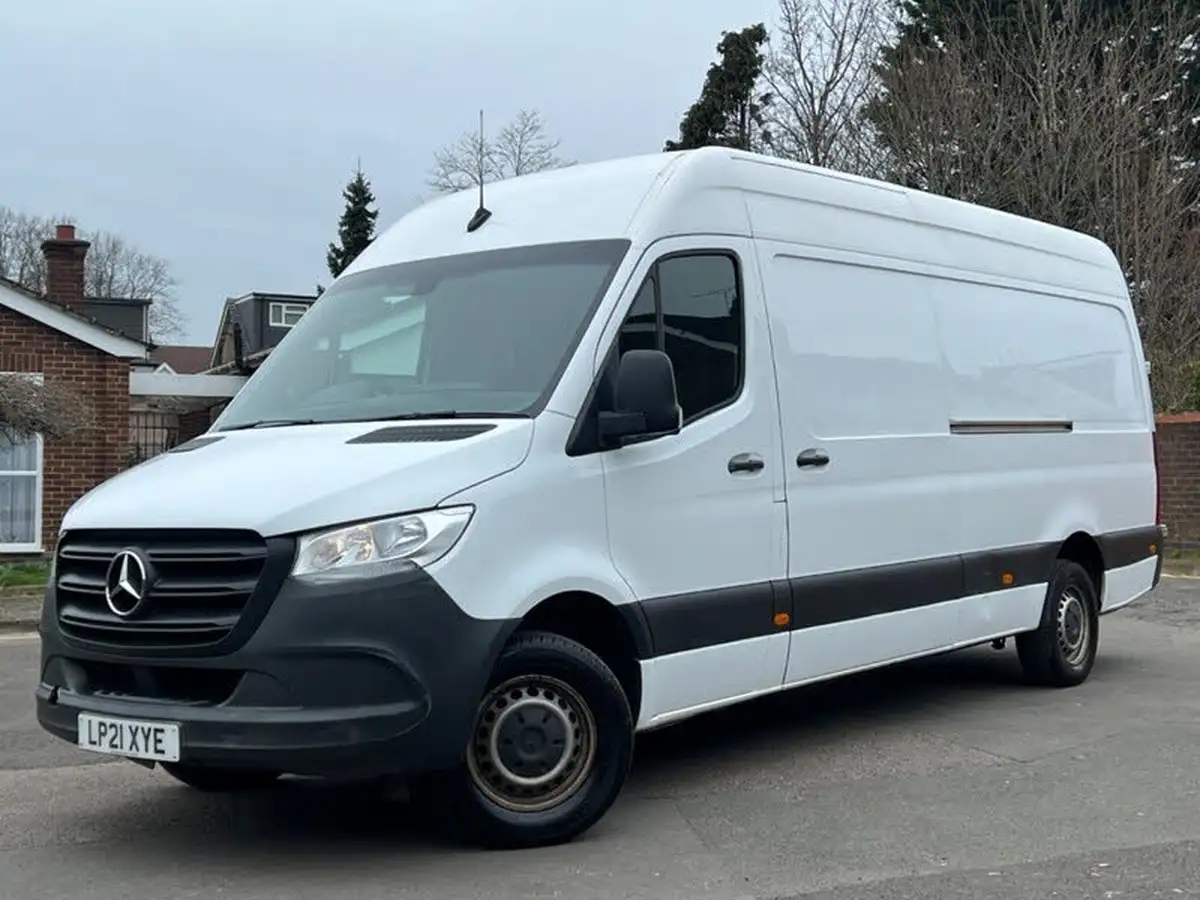 2021-mercedes-benz-sprinter-20cdi-315-l1h1-progressive-150pseu6dt-panel-rwd-eco-gear-360-big-31