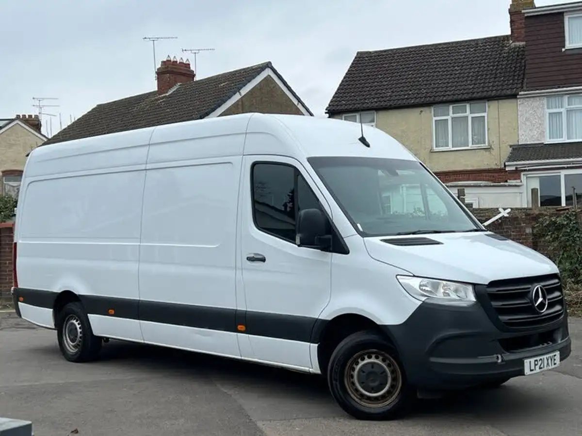 2021-mercedes-benz-sprinter-20cdi-315-l1h1-progressive-150pseu6dt-panel-rwd-eco-gear-360-big-27