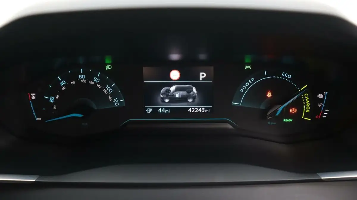 2021-peugeot-2008-suv-e-allure-big-10
