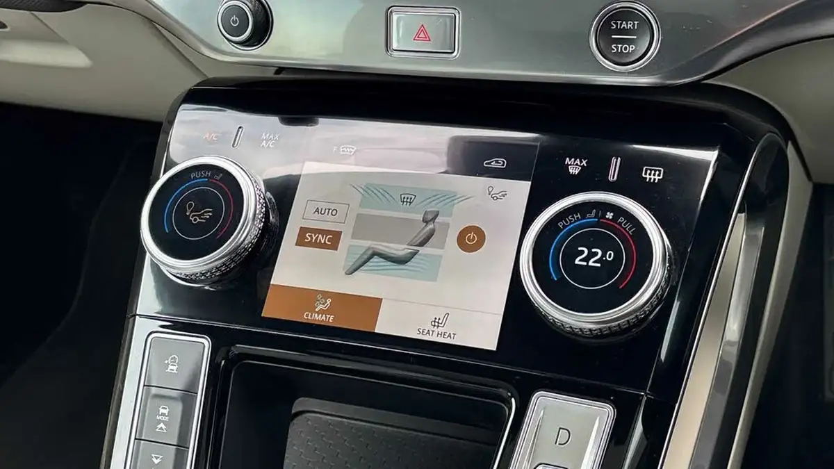 2023-jaguar-i-pace-ev400-hse-black-big-29