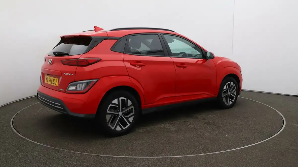 2022-hyundai-kona-e-ultimate-big-46