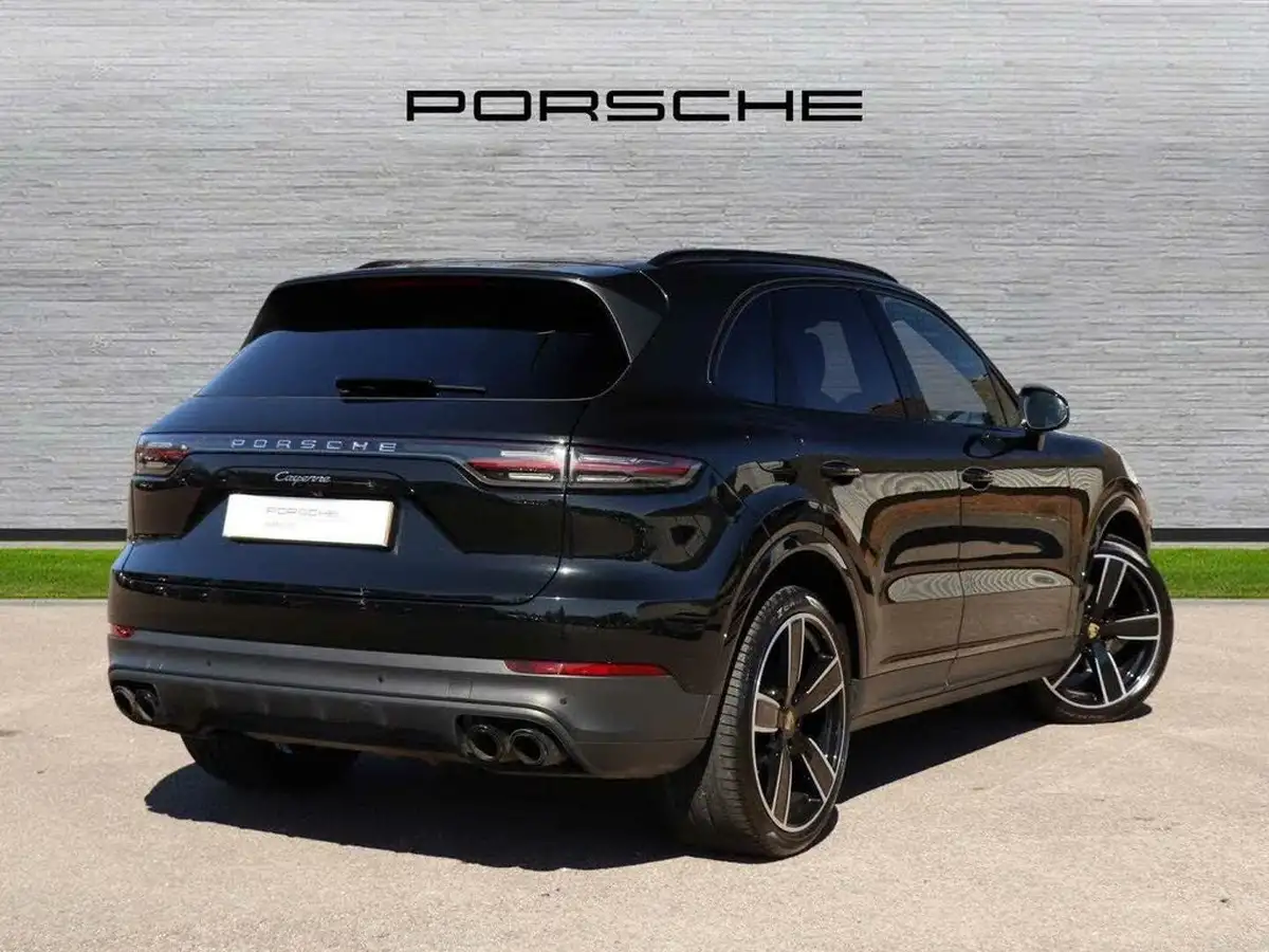 2023-porsche-cayenne-30-v6-340ps-station-wagon-big-2