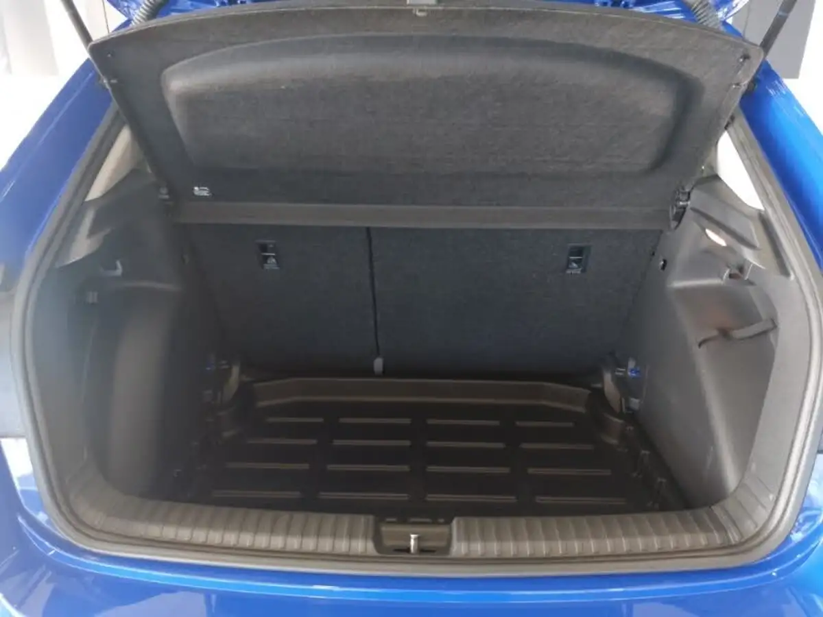 2022-skoda-fabia-10-tsi-se-comfort-95ps-big-12