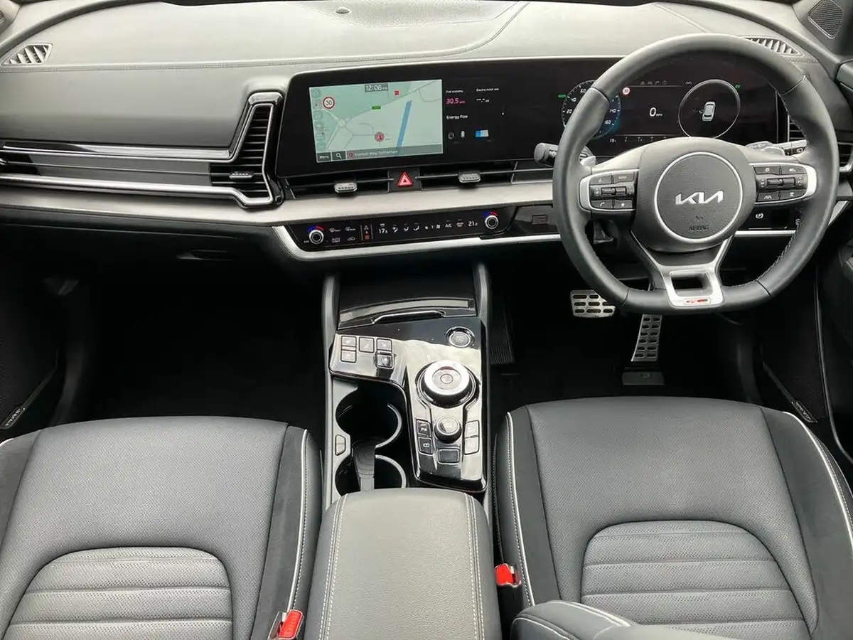 2024-kia-sportage-16-t-gdi-gt-line-s-207bhp-hev-auto-big-8