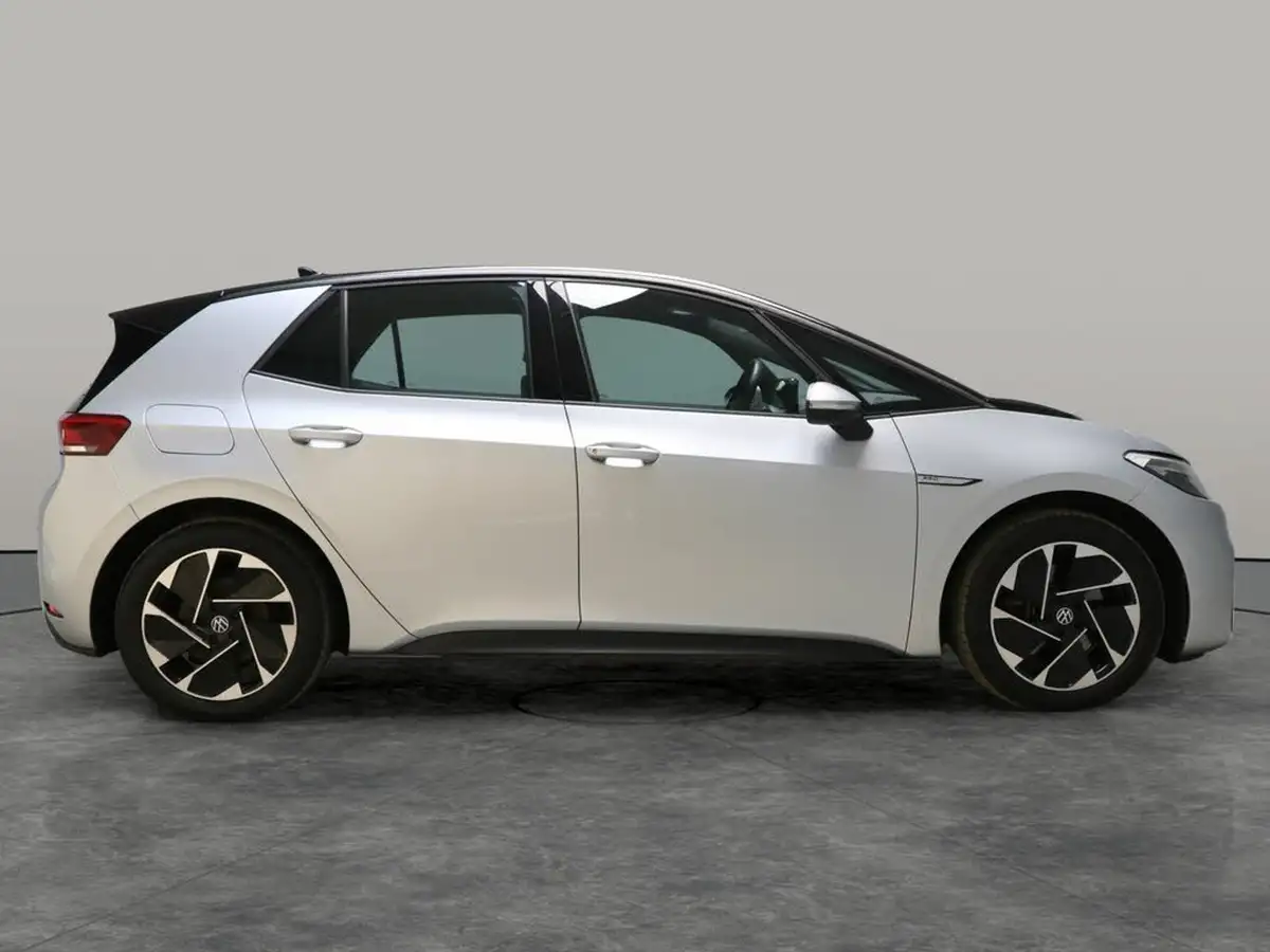 2022-volkswagen-id3-e-life-204ps-58kwh-pro-performance-big-5