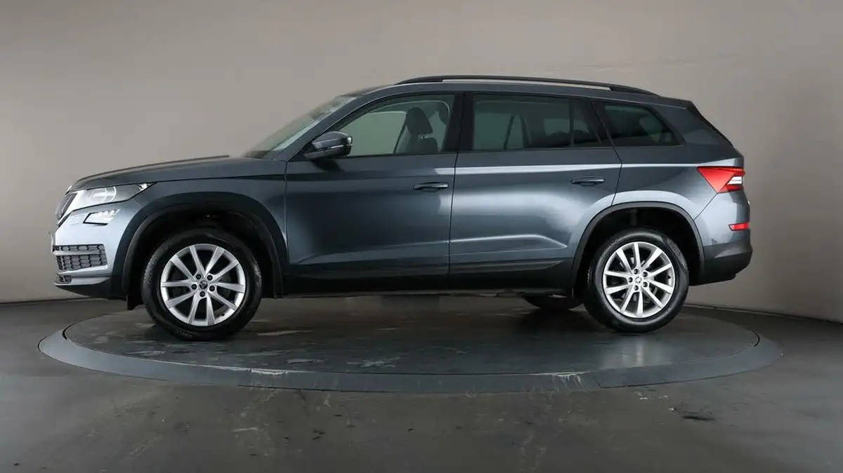 2021-skoda-kodiaq-20tdi-se-4x4-5-dsg-big-30