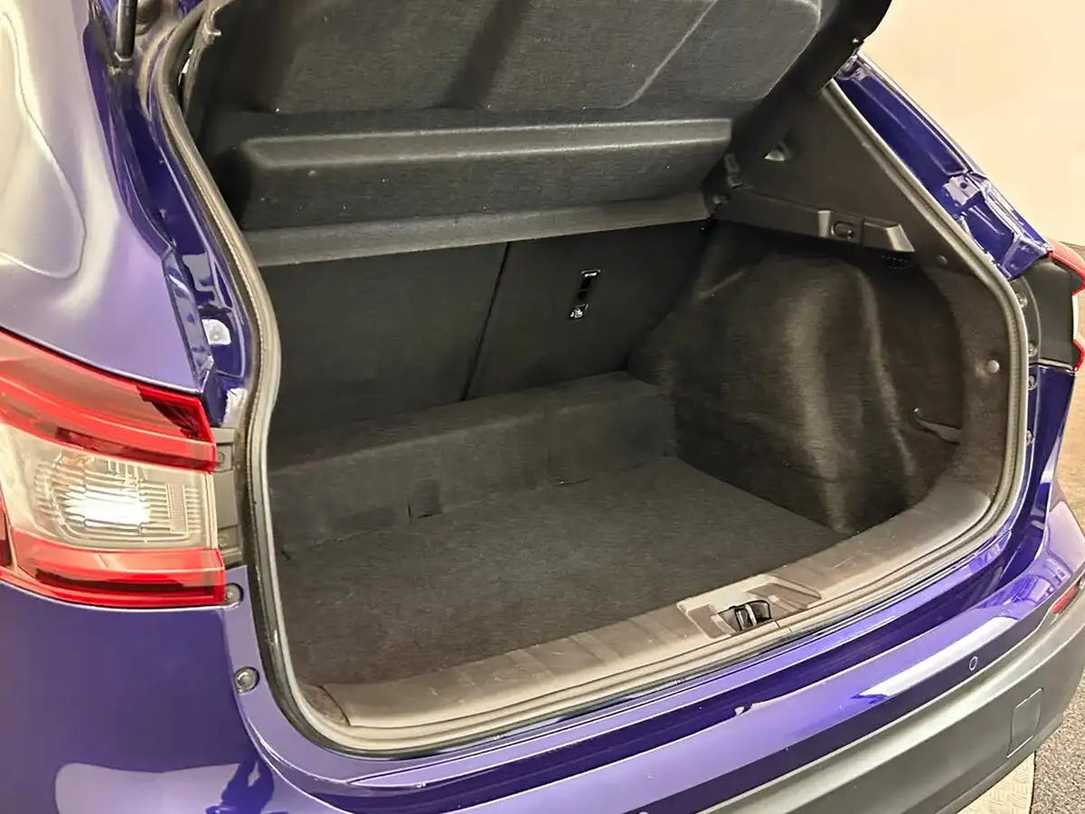 2020-nissan-qashqai-13-dig-t-acenta-premium-140ps-big-14