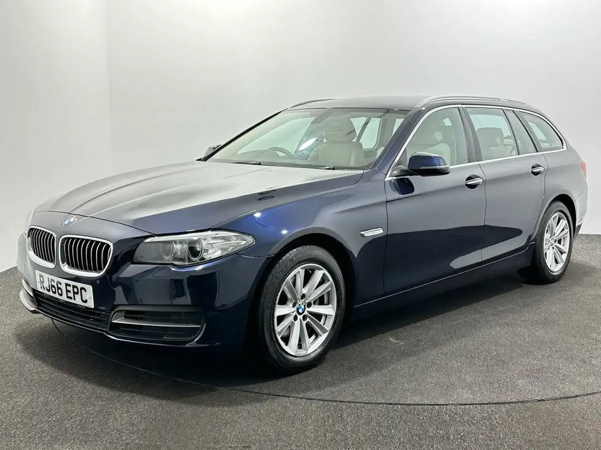 2016-bmw-5-series-20-520i-se-touring-5d-big-2