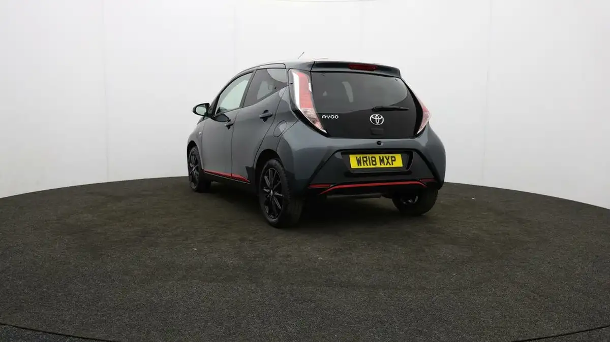 2018-toyota-aygo-10-vvt-i-x-press-71bhp-big-69
