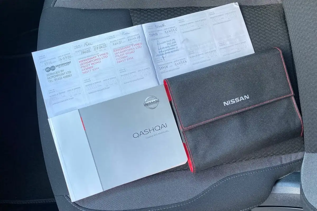 2019-nissan-qashqai-15dci-acenta-premium-17in-alloys-dct-big-17