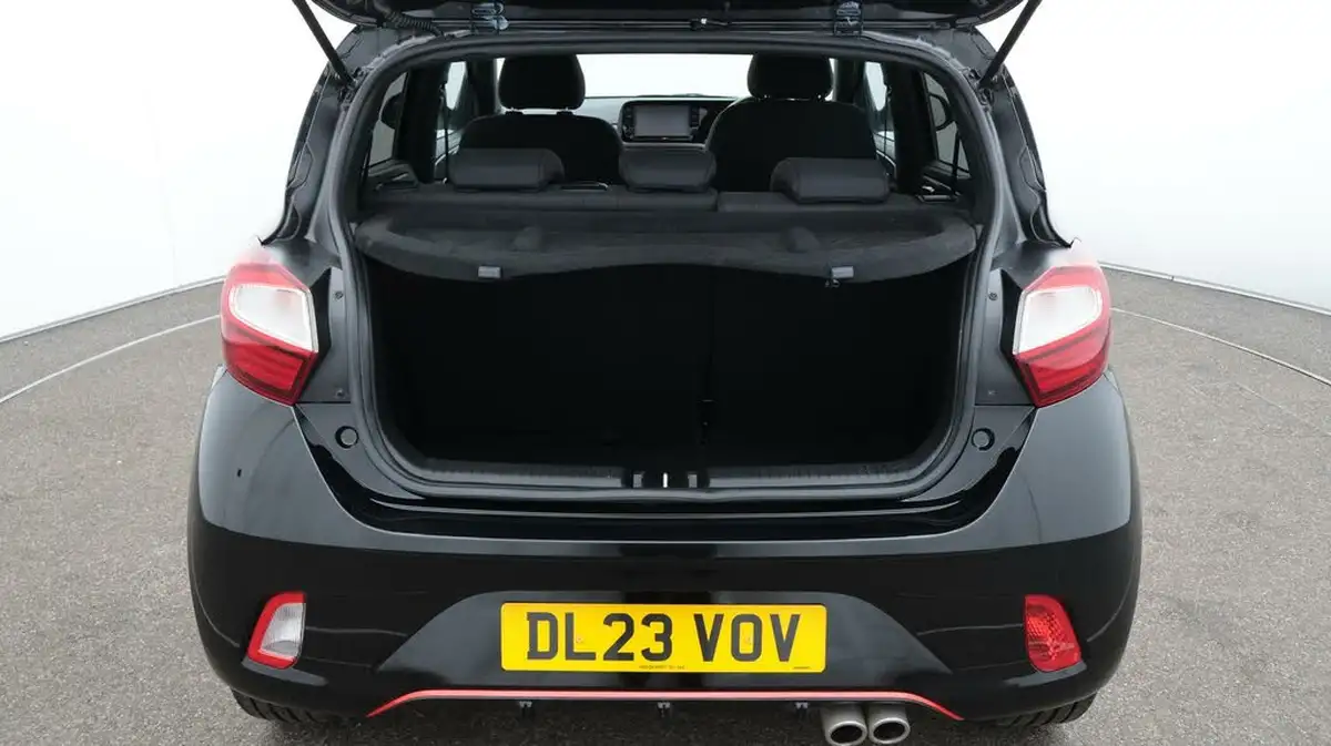 2023-hyundai-i10-10-t-gdi-n-line-big-17