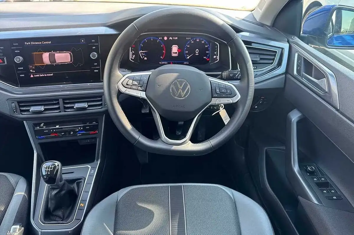 2023-volkswagen-polo-10-tsi-style-big-12