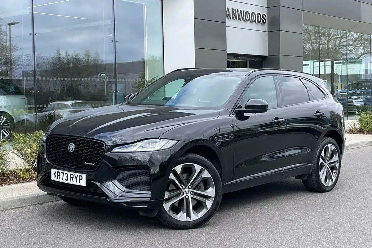 2023-jaguar-f-pace-20-p250-r-dynamic-hse-black-big-11
