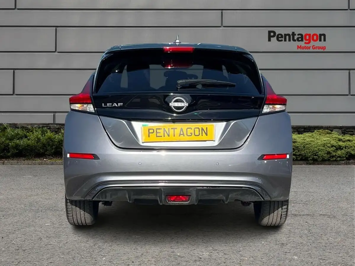 2023-nissan-leaf-e-n-connecta-39kwh-big-13