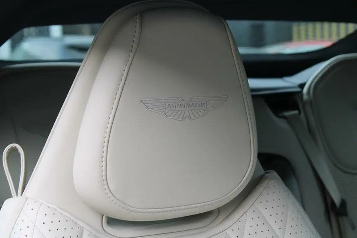 2024-aston-martin-db12-40-v8-auto-euro-6-ss-2dr-big-4