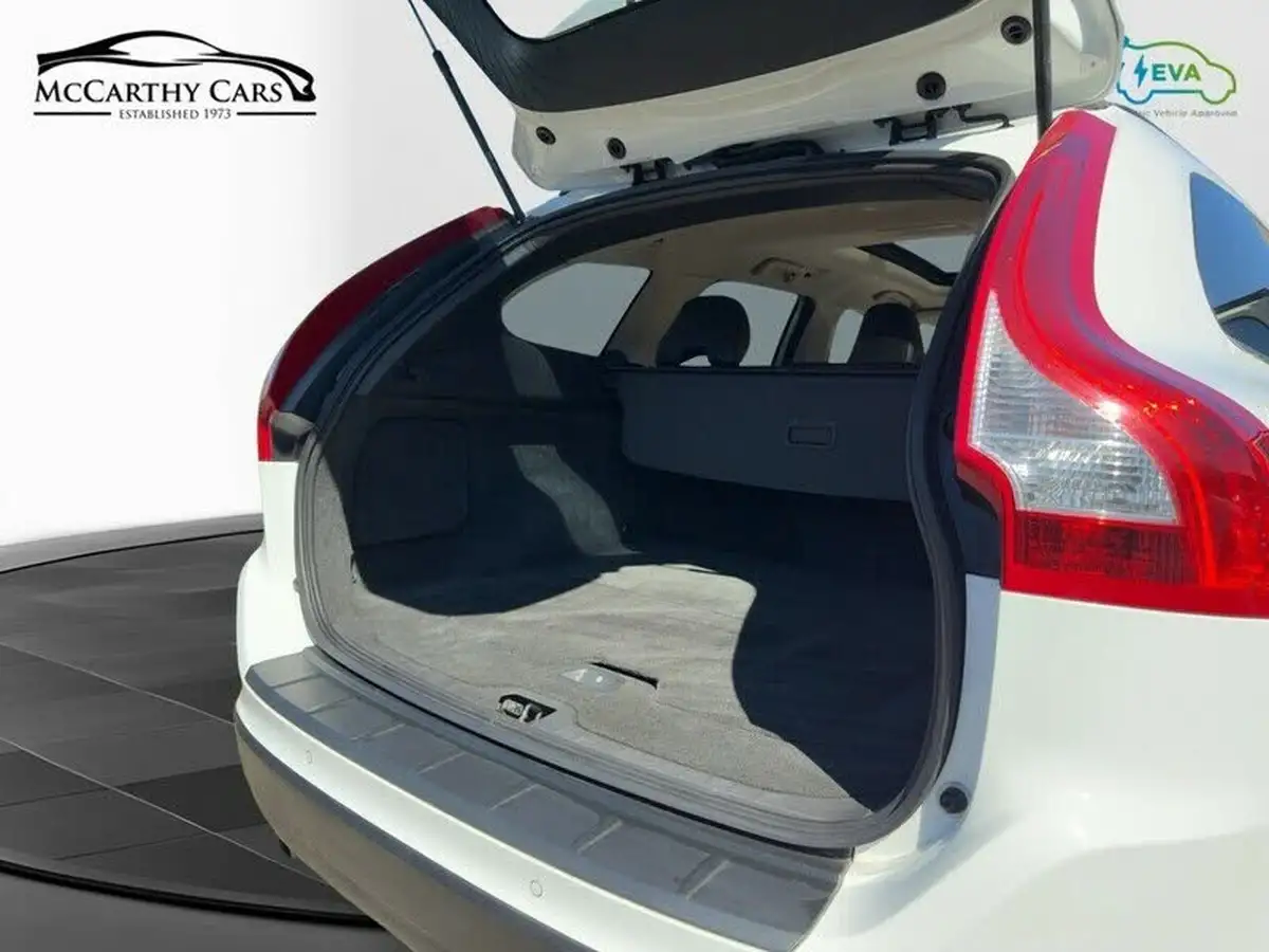2009-volvo-xc60-30-t6-se-lux-big-11