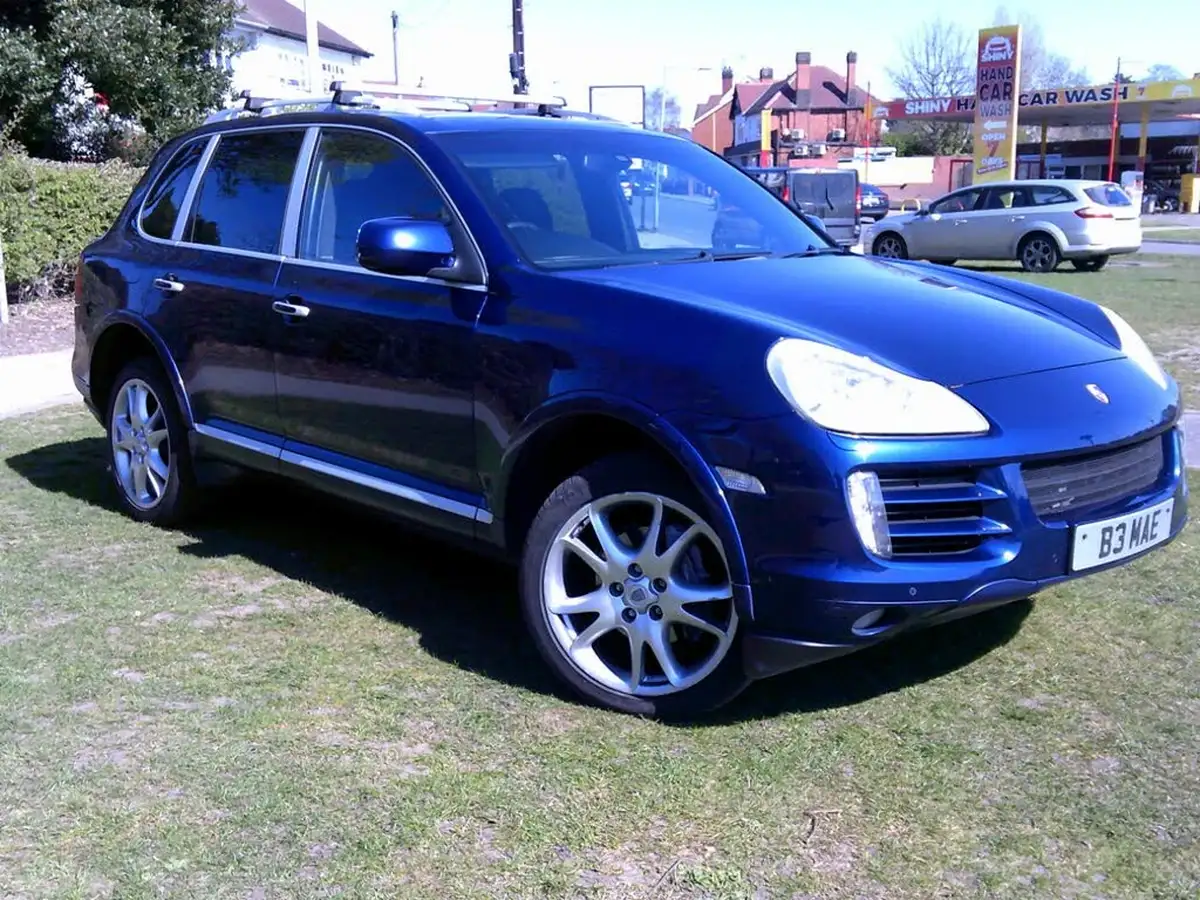 2009-porsche-cayenne-30td-big-0