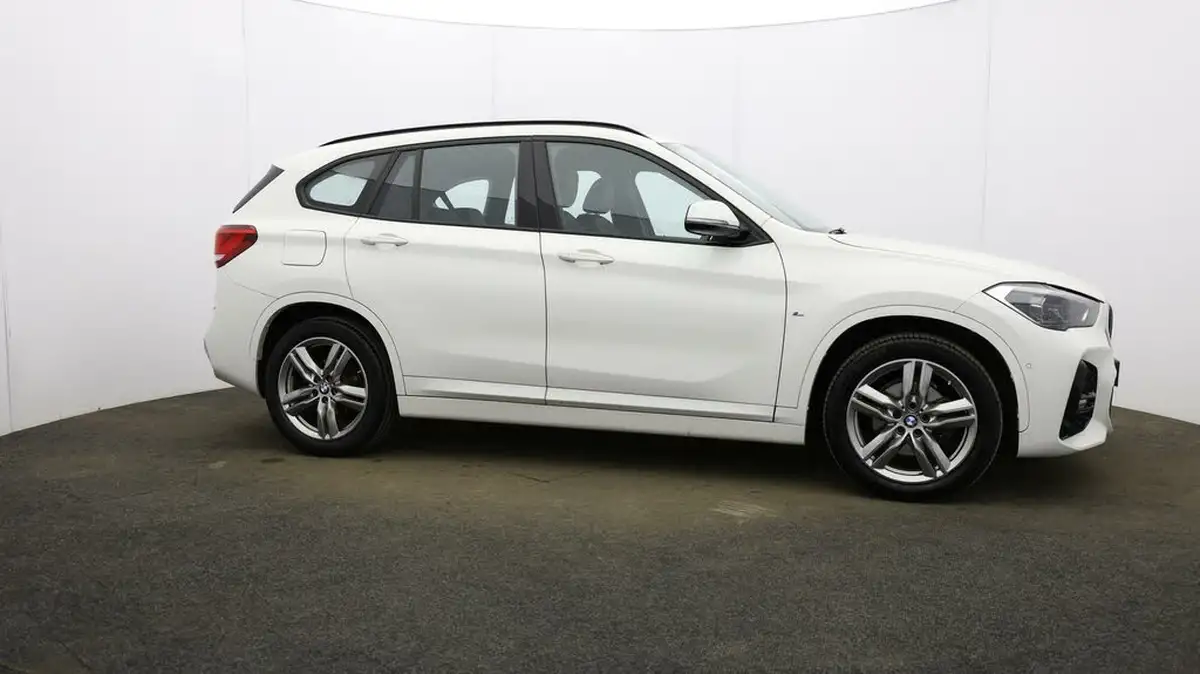 2020-bmw-x1-15-sdrive18i-m-sport-big-35