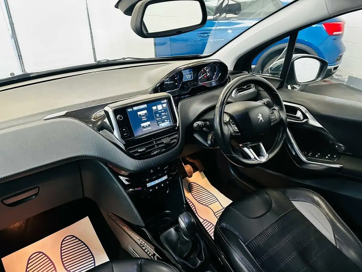 2015-peugeot-2008-crossover-16e-hdi-allure-92bhp-big-27