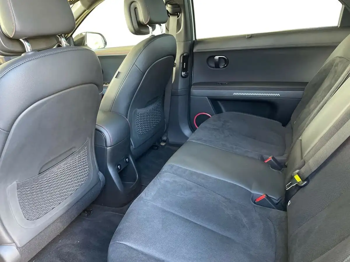 2024-hyundai-ioniq-5-e-n-line-s-325ps-digital-mirrors-awd-big-10