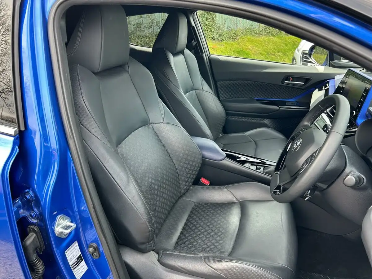 2020-toyota-c-hr-20-vvt-i-dynamic-big-31