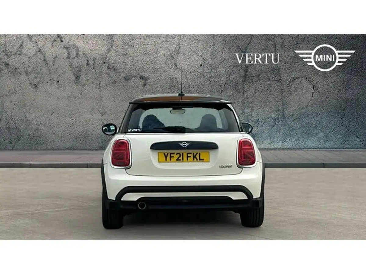 2021-mini-cooper-15-cooper-classic-hatchback-3d-big-14