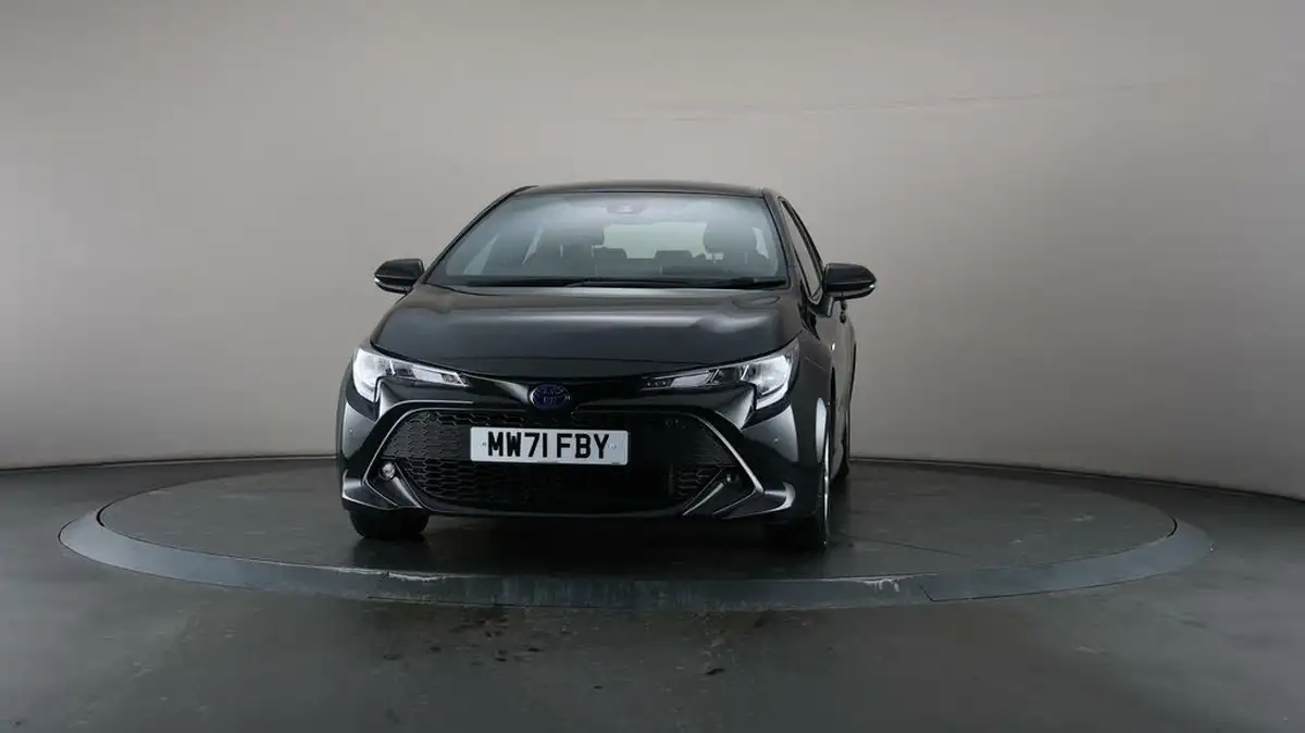 2022-toyota-corolla-18-vvt-i-icon-tech-trk-hatchback-5d-big-40