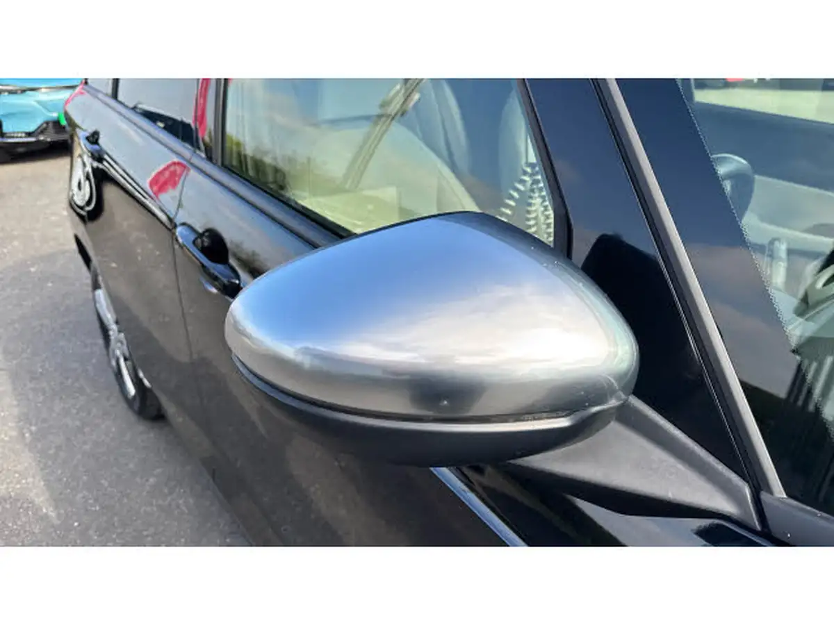 2020-honda-jazz-15-i-mmd-ex-big-12