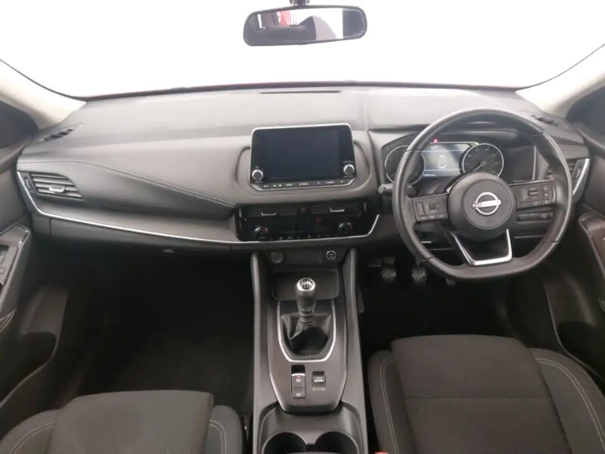 2022-nissan-qashqai-13-dig-t-acenta-premium-158ps-big-2