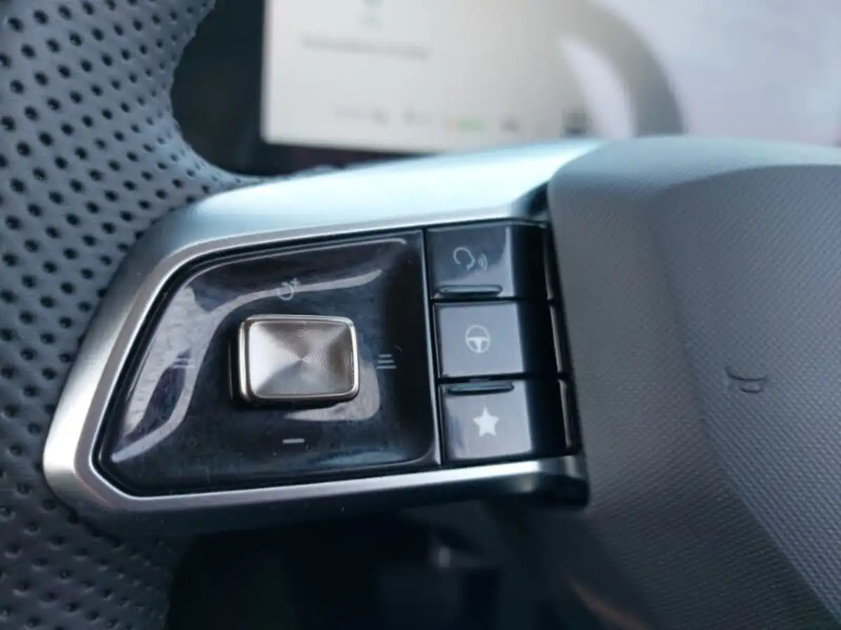 2024-mg-hs-15t-gdi-trophy-273ps-plug-in-hybrid-1496cc-auto-big-11