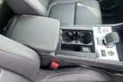 2024-jaguar-f-pace-20-d200-r-dynamic-se-black-small-39