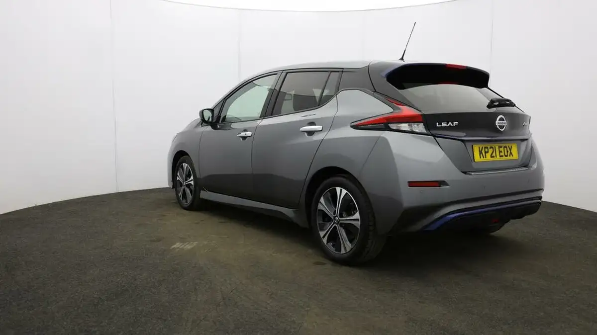 2021-nissan-leaf-e-n-connecta-big-46