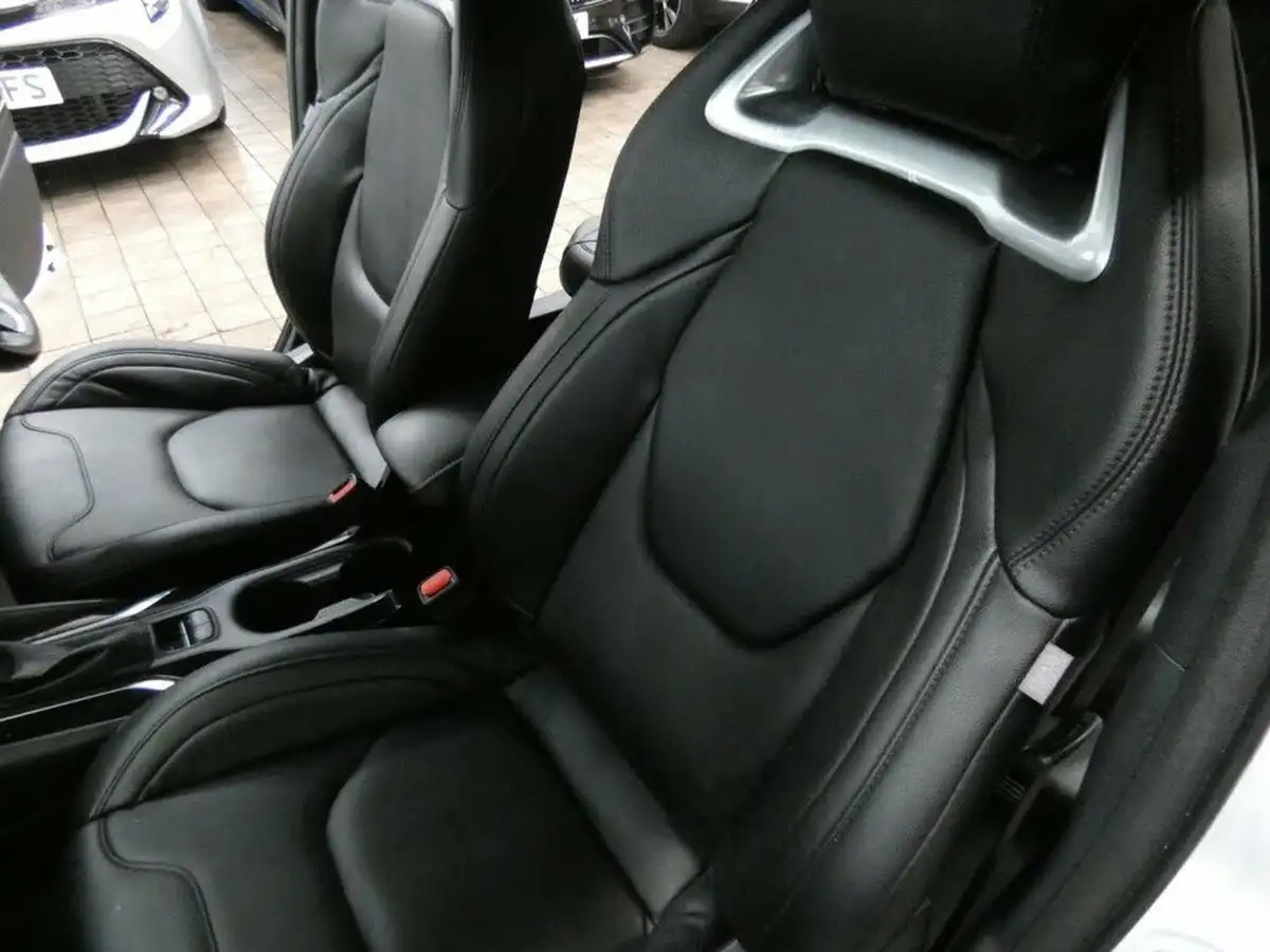 2021-toyota-corolla-18-vvt-i-excel-trk-touring-sports-big-64