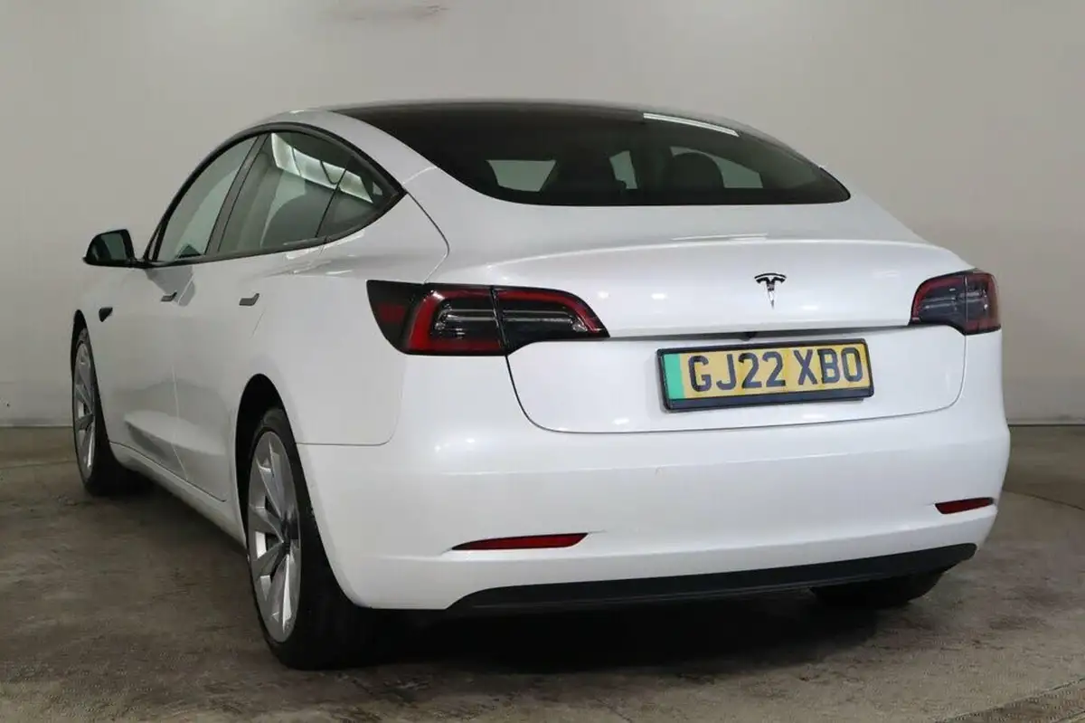 2021-tesla-model-3-e-standard-plus-big-3