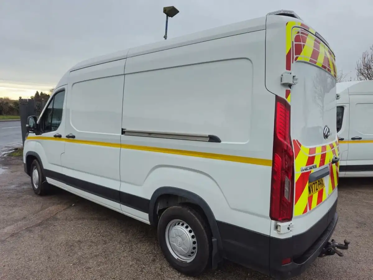 2022-maxus-deliver-9-big-6