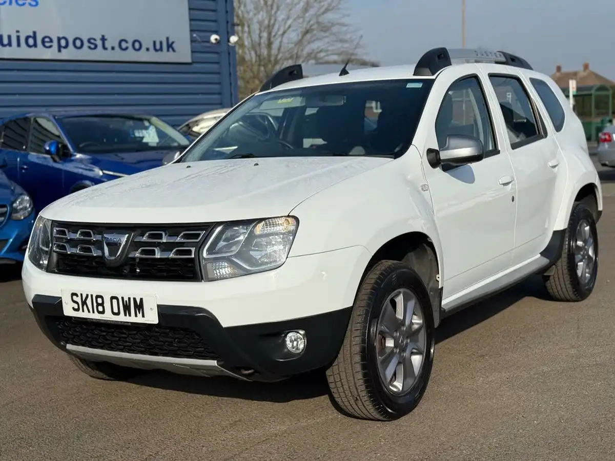 2018-dacia-duster-12-tce-nav-4x4-big-9