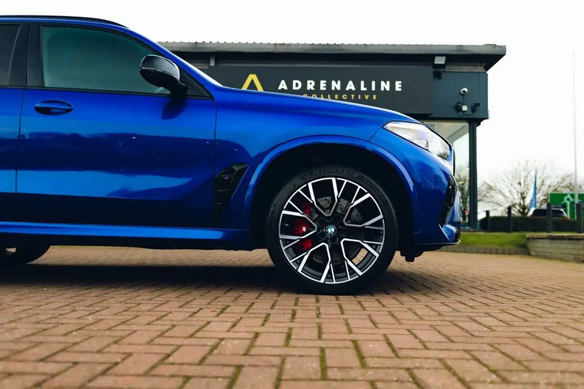 2022-bmw-x5-44-m-competition-big-47